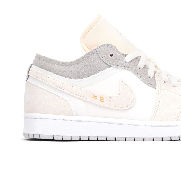 Air Jordan 1 Low Craft Inside Out White (DN1635-100) белого цвета