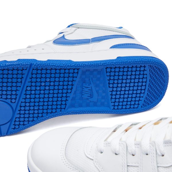 Nike Attack White/Game Royal/Pure Platinum (FB1447-100) белого цвета