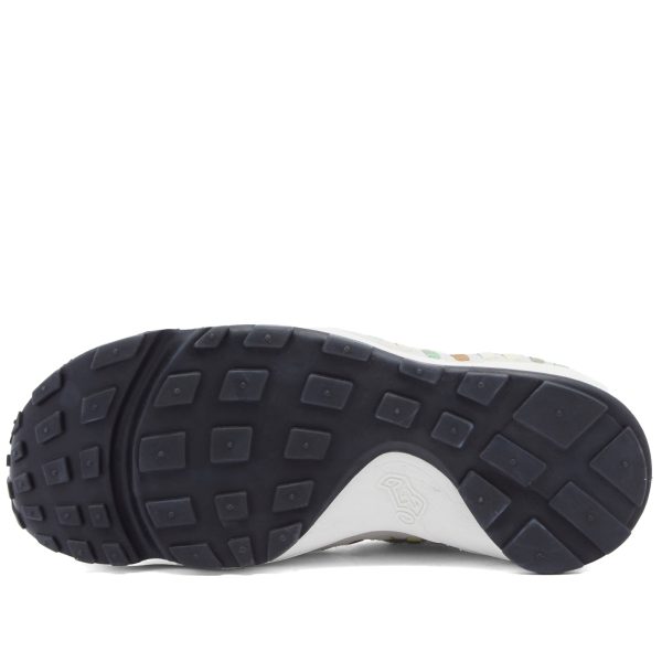 Nike Air Footscape Woven Summit White/Black/Multi (FB1959-101) белого цвета