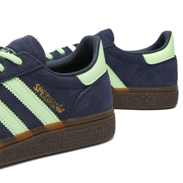 Adidas Handball Spezial Legend Ink/Green Spark/Gum (IH7497) зеленого цвета