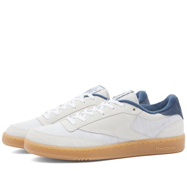 Reebok x Western Hydrodynamic Research Club C 85 White/Chalk/Indigo (RMIA04VC99LEA0020134) белого цвета