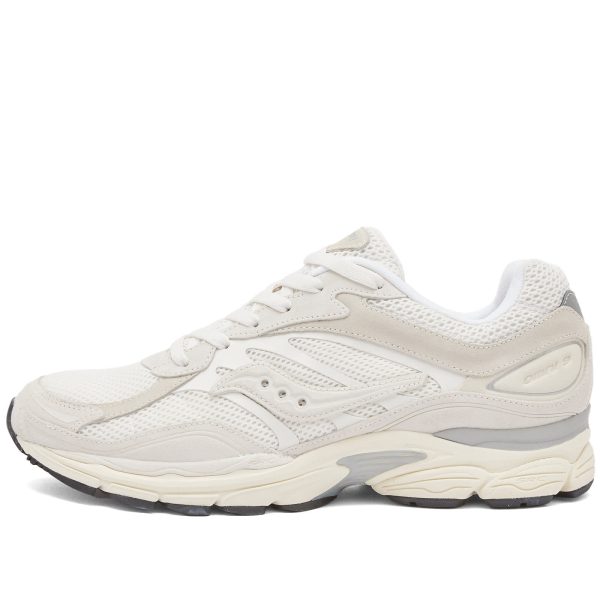 Saucony Progrid Omni 9 White (S70740-11) белого цвета