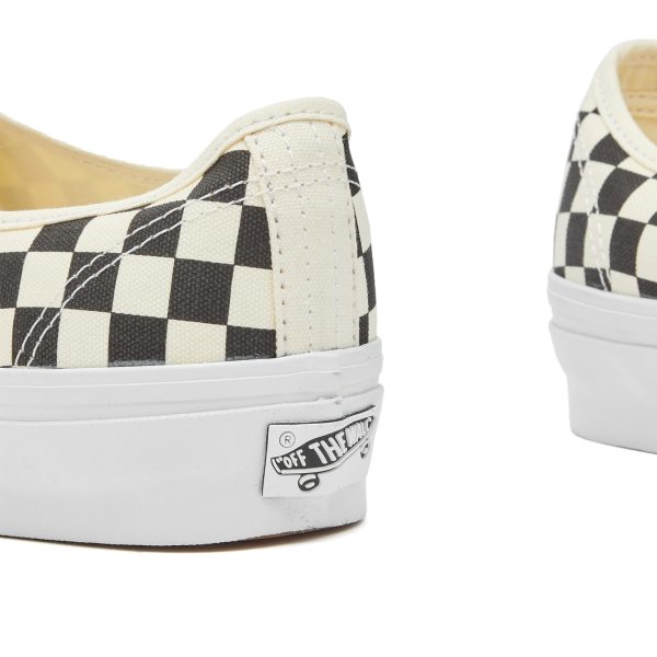 Vans Authentic Reissue 44 Lx Checkerboard Black/Off White (VN000CQA2BO) белого цвета