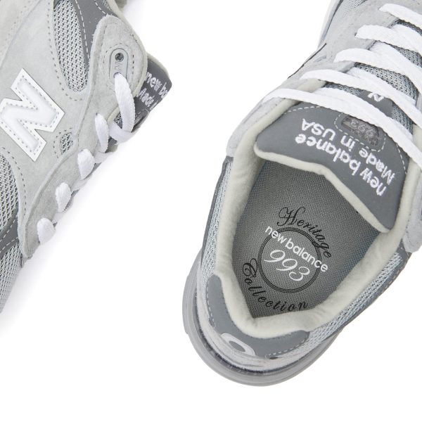 New Balance WoMade in USA 993 Core (WR993GL) серого цвета