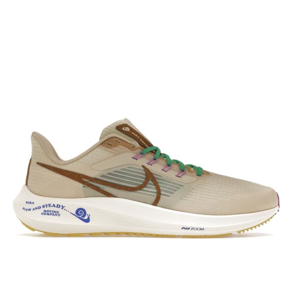 Nike Air Zoom Pegasus 39 Premium Moving Company   Sanddrift Coconut-Milk (DV8922-100)