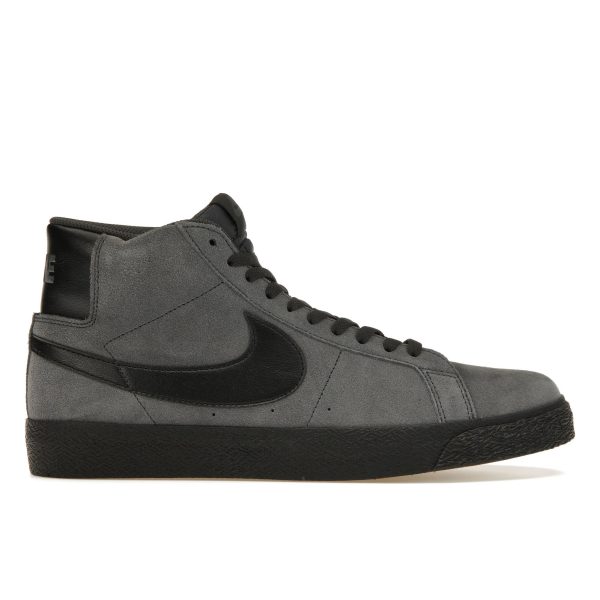 Nike Zoom Blazer Mid SB (FD0731-001)