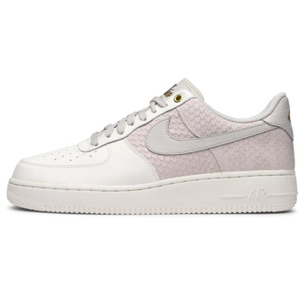 Nike Air Force 1 07 LV8 Sail Light Bone White Light-Bone-Metallic-Gold (823511-100)