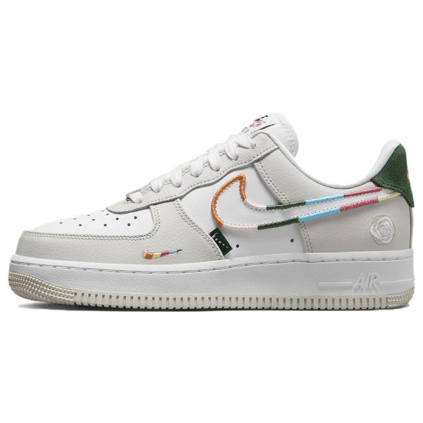 Nike Air Force 1 07 SE All Petals United - - (FN8924-111)