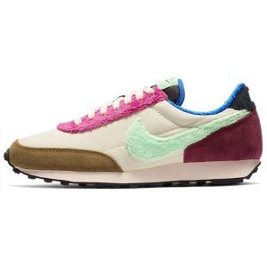 Nike Daybreak Fur Pack    Fossil Cactus Flower Cream Racer-Blue Illusion-Green (DC3275-235)