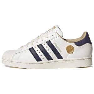 Adidas    2023 Superstar  -   - -- (IE6977)