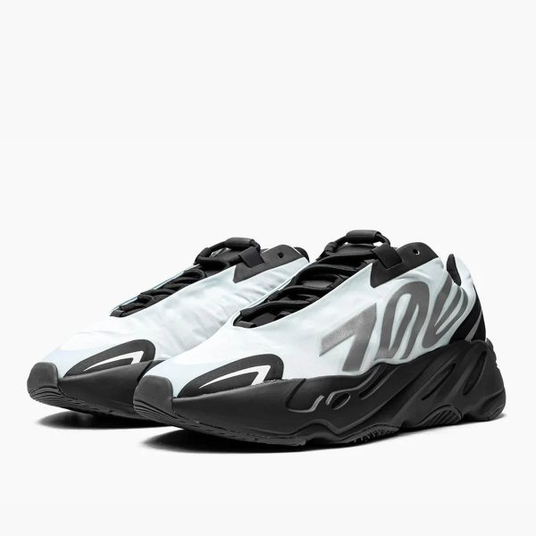 adidas Yeezy Boost 700 MNVN (GZ0711-3.5K)