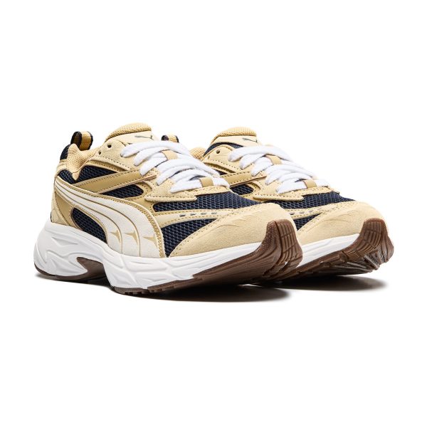 Puma Morphic Suede (39668702) коричневого цвета