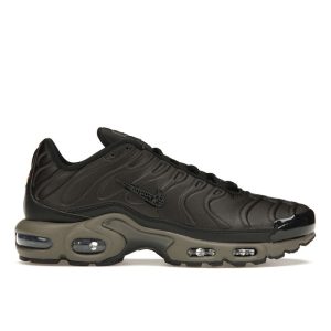 Nike Air Max Plus Premium Paris  - Petra- (HJ4519-200)