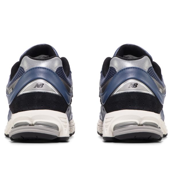 New Balance 2002R (M2002RPQ-10)