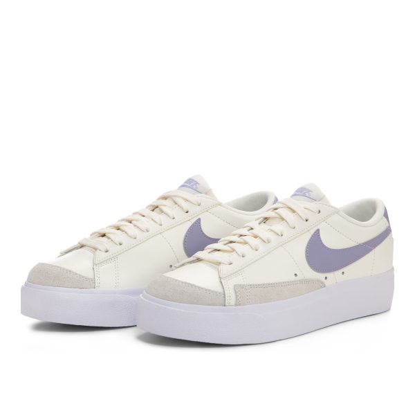 Nike Blazer Low Platform (DJ0292-110)