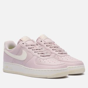 кроссовки Nike Wmns Air Force 1 '07 Next Nature (DV3808-001) розового цвета