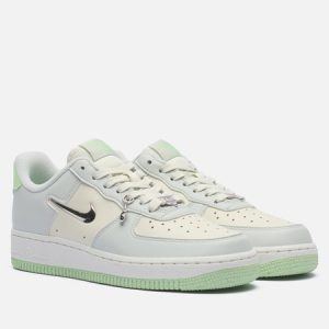 кроссовки Nike Wmns Air Force 1 '07 Next Nature SE (FN8540-001) серого цвета