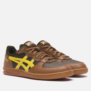 кроссовки ASICS Skyhand OG (1203A451-201) коричневого цвета