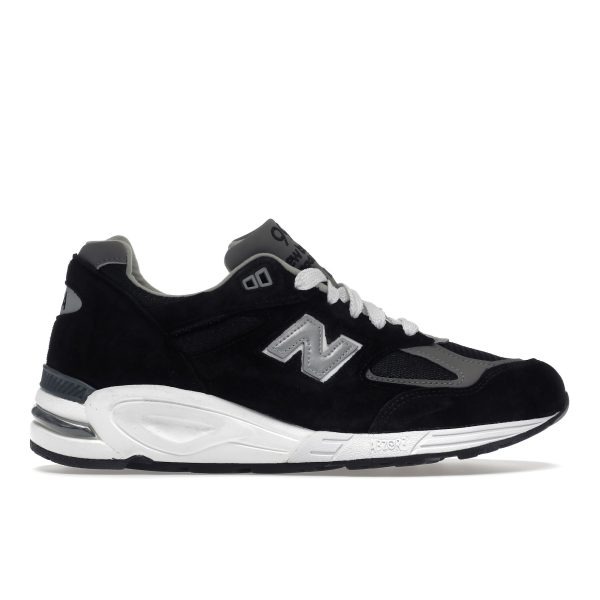 -   New Balance 990v2 Made in USA (M990BL243)