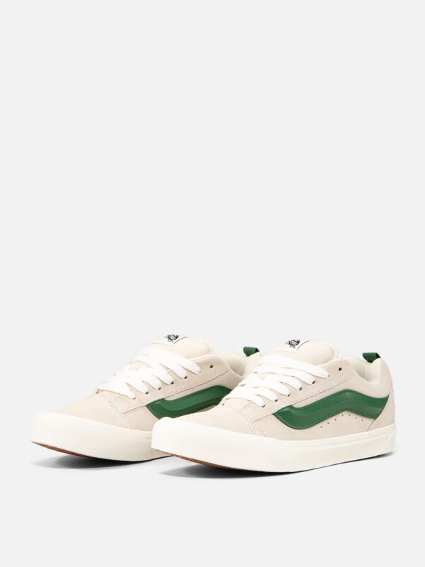 VN000D6CWTM1