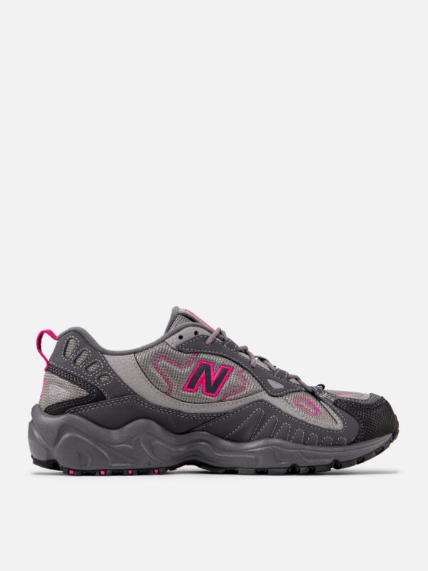 WL703BB