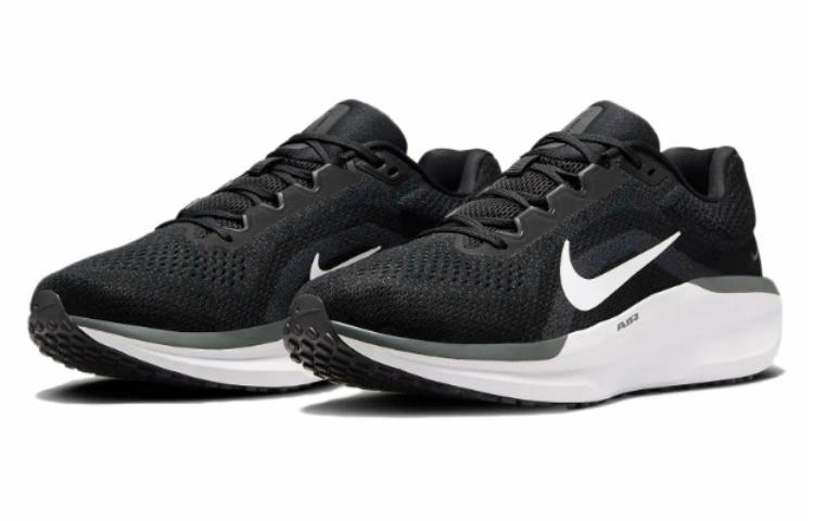 Nike Air Winflo 11 (FJ9509-001) черного цвета Nike Air Winflo 11 (FJ9509-001) черного цвета
