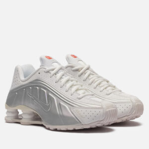 кроссовки Nike Wmns Shox R4 (AR3565-101) белого цвета