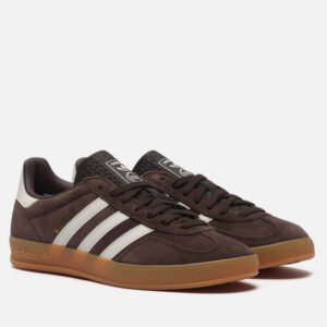 кроссовки adidas Gazelle Indoor (HQ5152) коричневого цвета