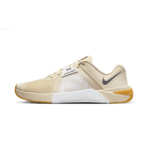 Nike Metcon 10 (HJ1875-201)  бежевого цвета