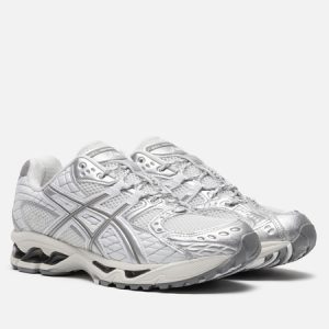 кроссовки ASICS Gel-Nimbus 10.1 (1203A761-102) белого цвета