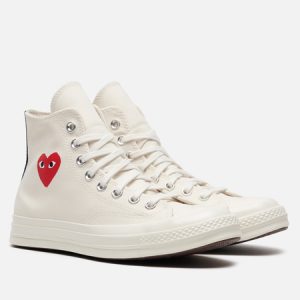 кеды Converse x Comme des Garcons Play Chuck 70 Single Heart Hi (A08800C) бежевого цвета