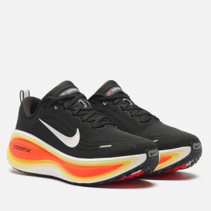 кроссовки Nike Vomero Plus (HV8150-009) черного цвета
