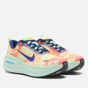 кроссовки Nike Vomero Plus (IQ0605-701)  цвета