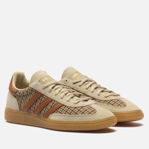 кроссовки adidas Handball Spezial (KI2970) бежевого цвета