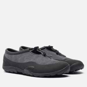 кроссовки New Balance MT10T364 (MT10T364) черного цвета