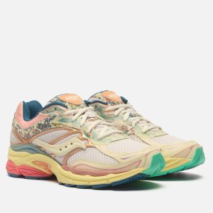 кроссовки Saucony ProGrid Omni 9 (S71015-1) бежевого цвета
