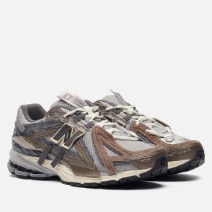кроссовки New Balance U19066U8 (U19066U8) коричневого цвета